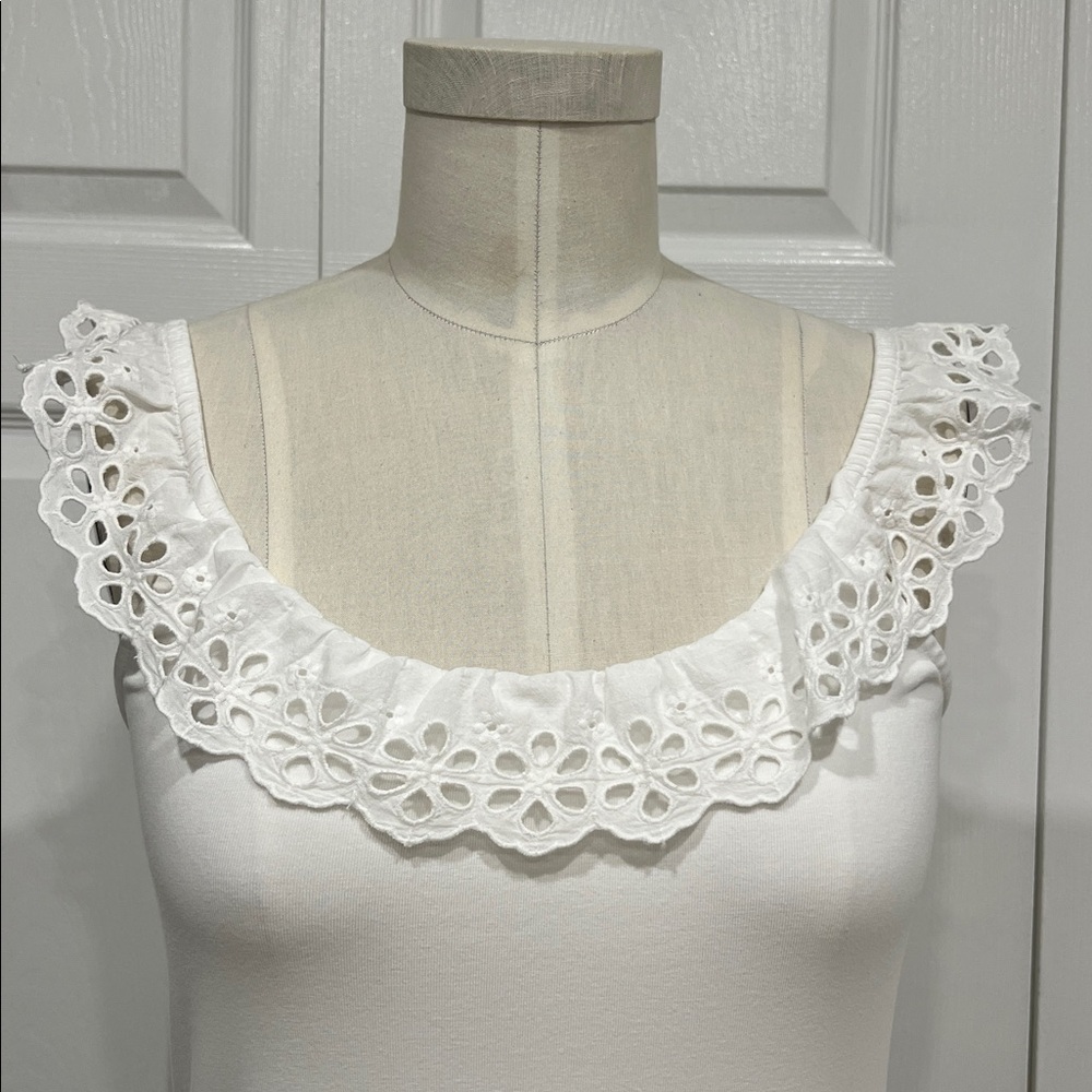 Ann Taylor White Eyelet Trim Tank Top - Picture 3 of 5